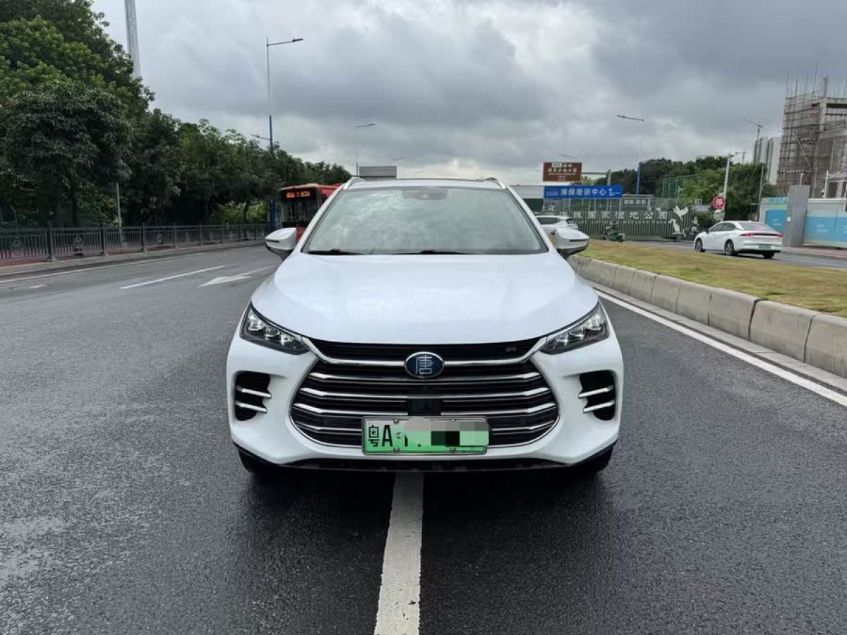 比亞迪 唐新能源  2018款 DM 2.0T 全時(shí)四驅(qū)智聯(lián)創(chuàng)享型 7座 國VI圖片