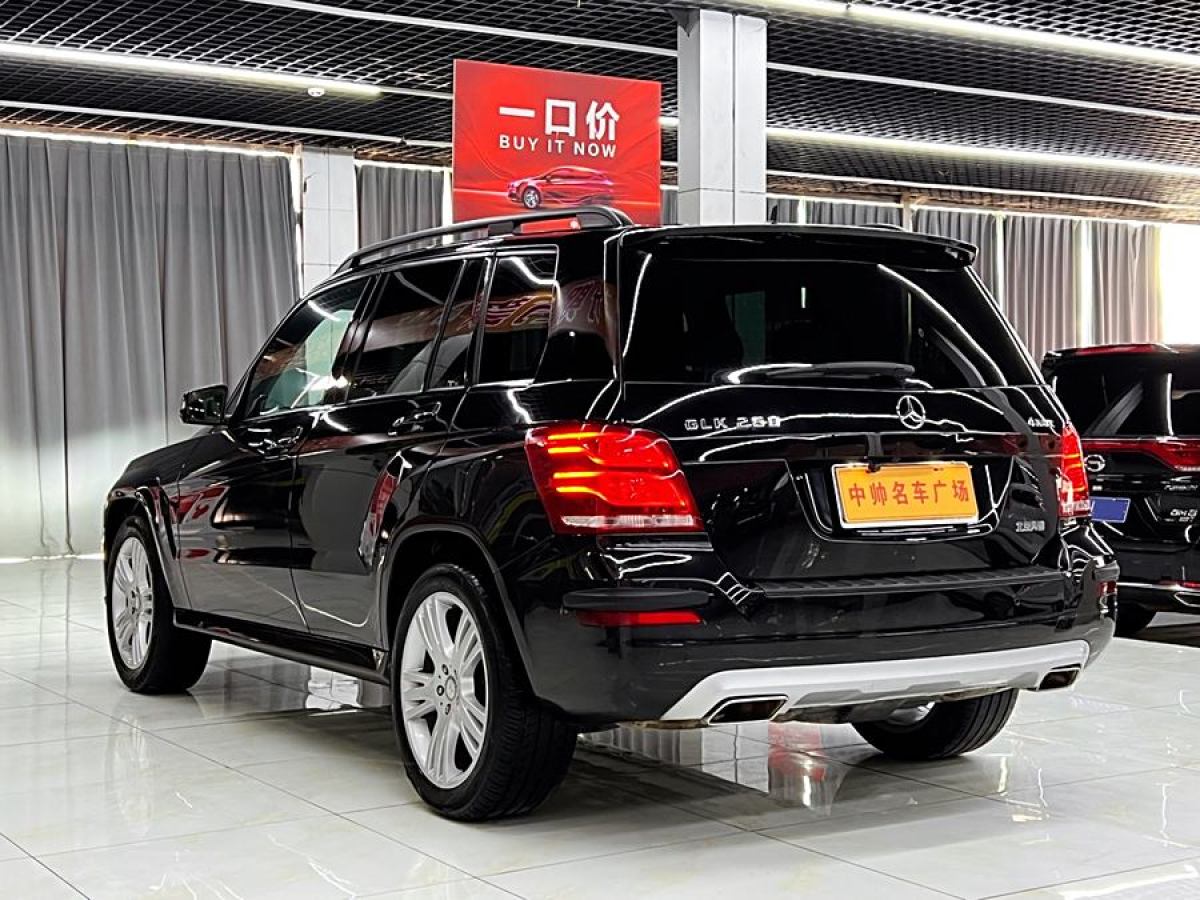 奔馳 奔馳GLK級(jí)  2014款 GLK 260 4MATIC 動(dòng)感型圖片