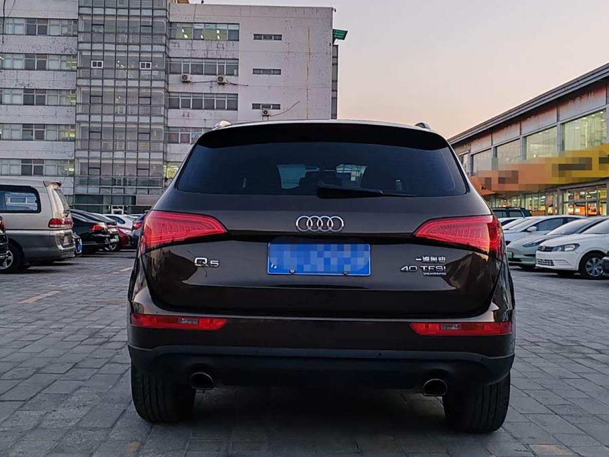 奧迪 奧迪Q5  2015款 40 TFSI 技術(shù)型圖片