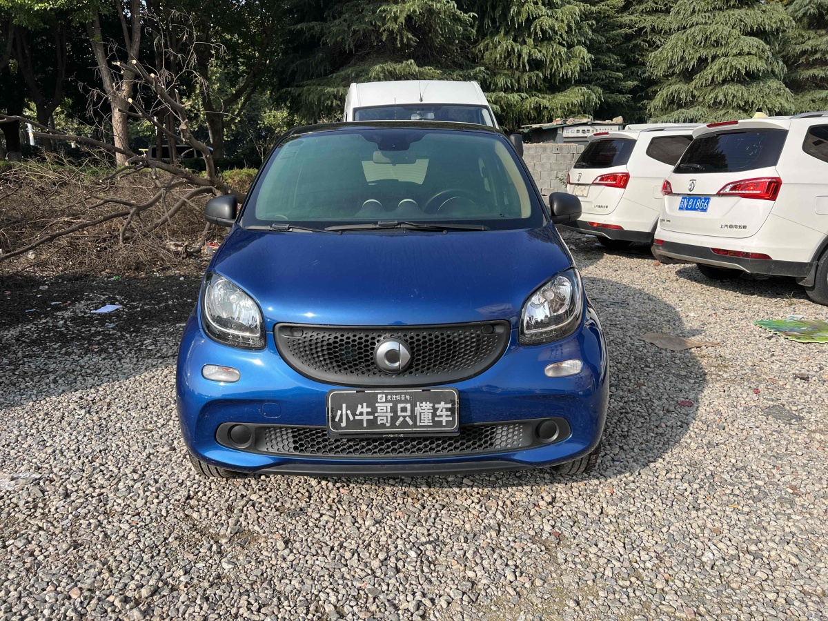 smart forfour  2018款 0.9T 66千瓦先鋒版圖片