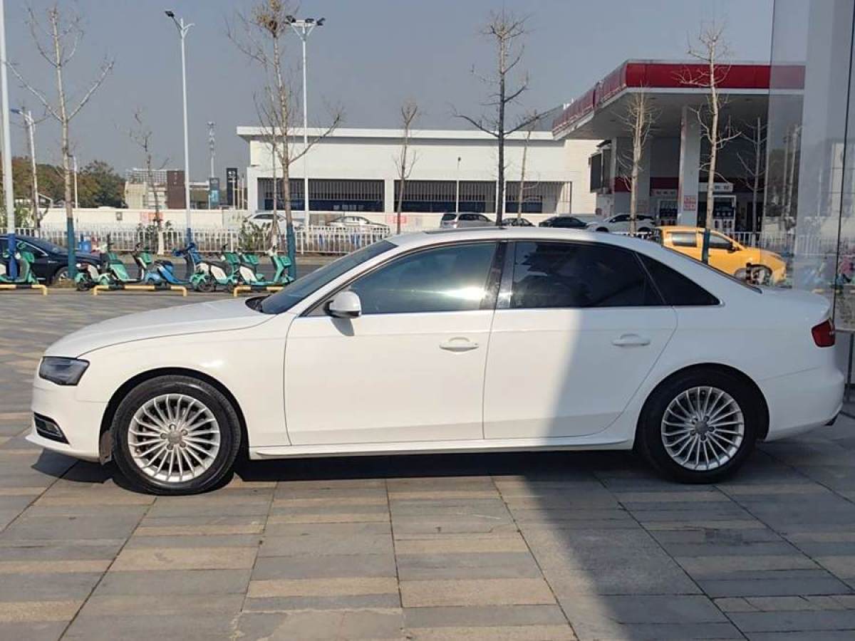 奧迪 奧迪A4L  2015款 35 TFSI 自動(dòng)舒適型圖片