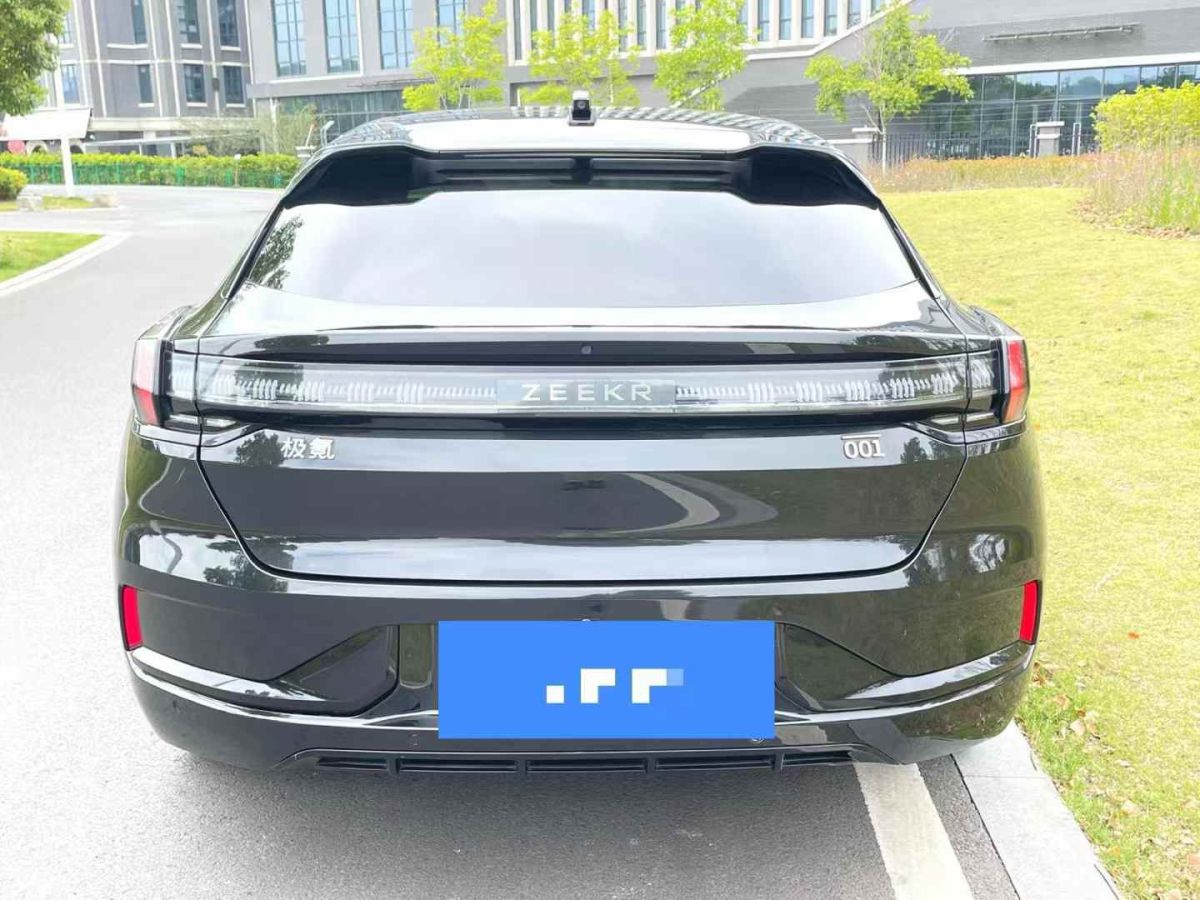 極氪 極氪001  2021款 超長續(xù)航單電機 WE版圖片