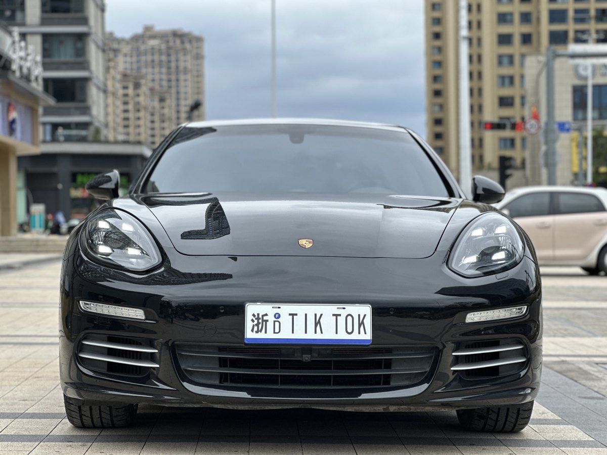 保時(shí)捷 Panamera  2014款 Panamera 4 Executive 3.0T圖片