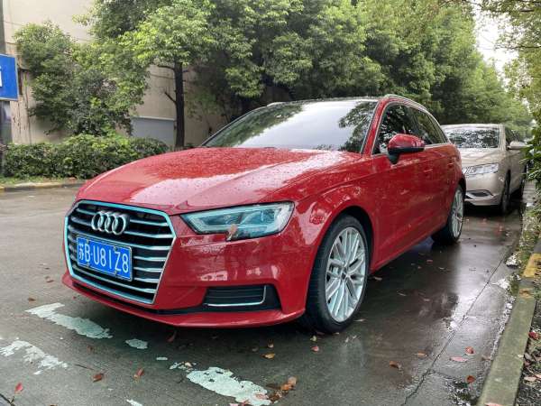 奥迪 奥迪A3  2018款 30周年年型 Sportback 35 TFSI 风尚型