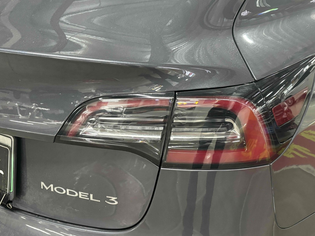 特斯拉 Model 3  2019款 標準續(xù)航后驅升級版圖片