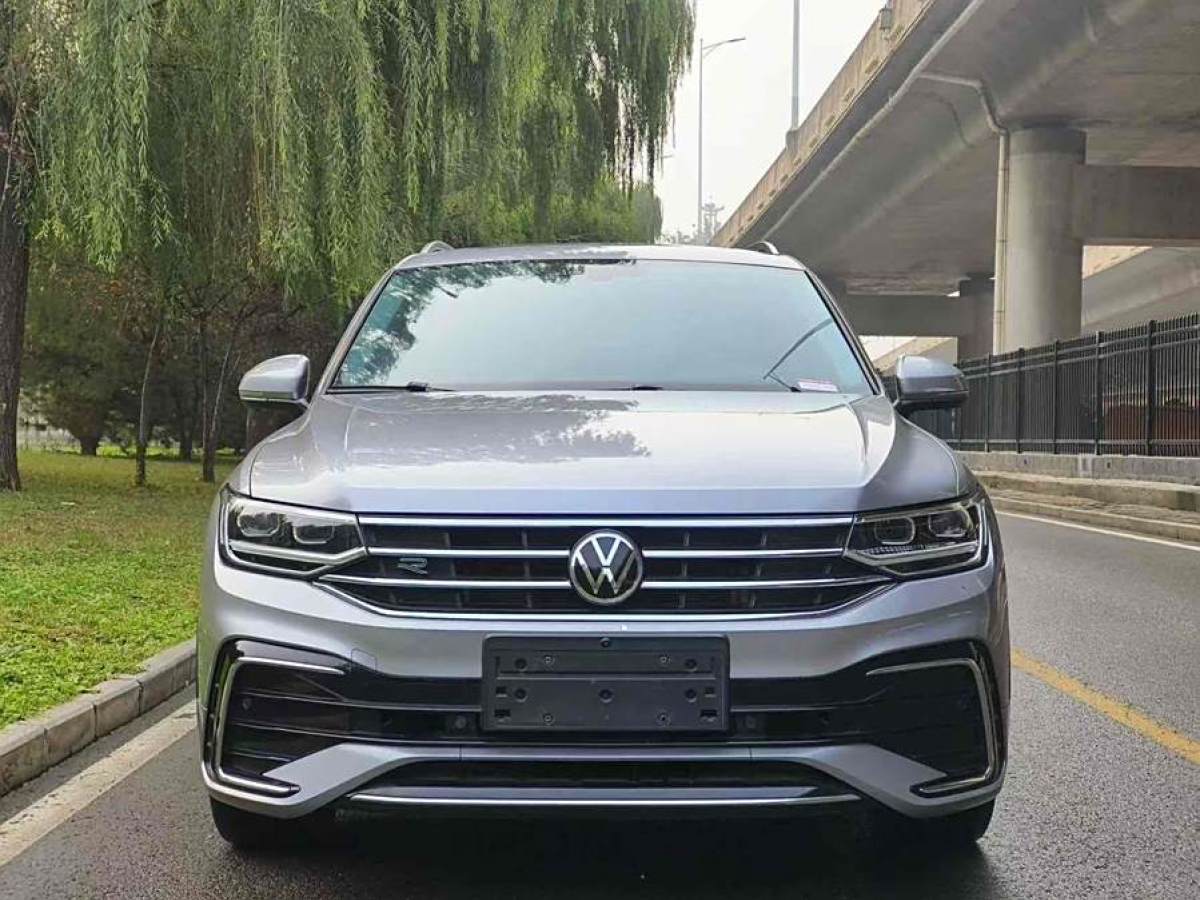 大眾 途觀L  2023款 改款 330TSI 自動(dòng)兩驅(qū)R-Line越享版圖片