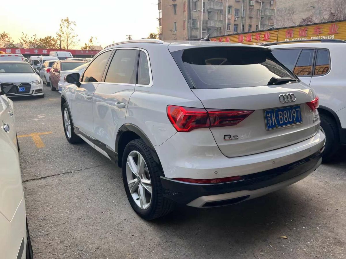 奧迪 奧迪Q3  2020款 35 TFSI 時(shí)尚動感型圖片