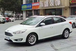 福克斯 福特 三廂 1.6L 手動(dòng)舒適型智行版