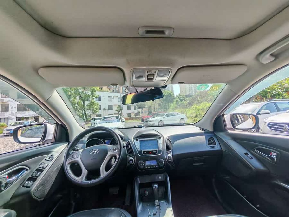 現(xiàn)代 ix35  2013款 2.0L 自動兩驅(qū)舒適型GL 國IV圖片