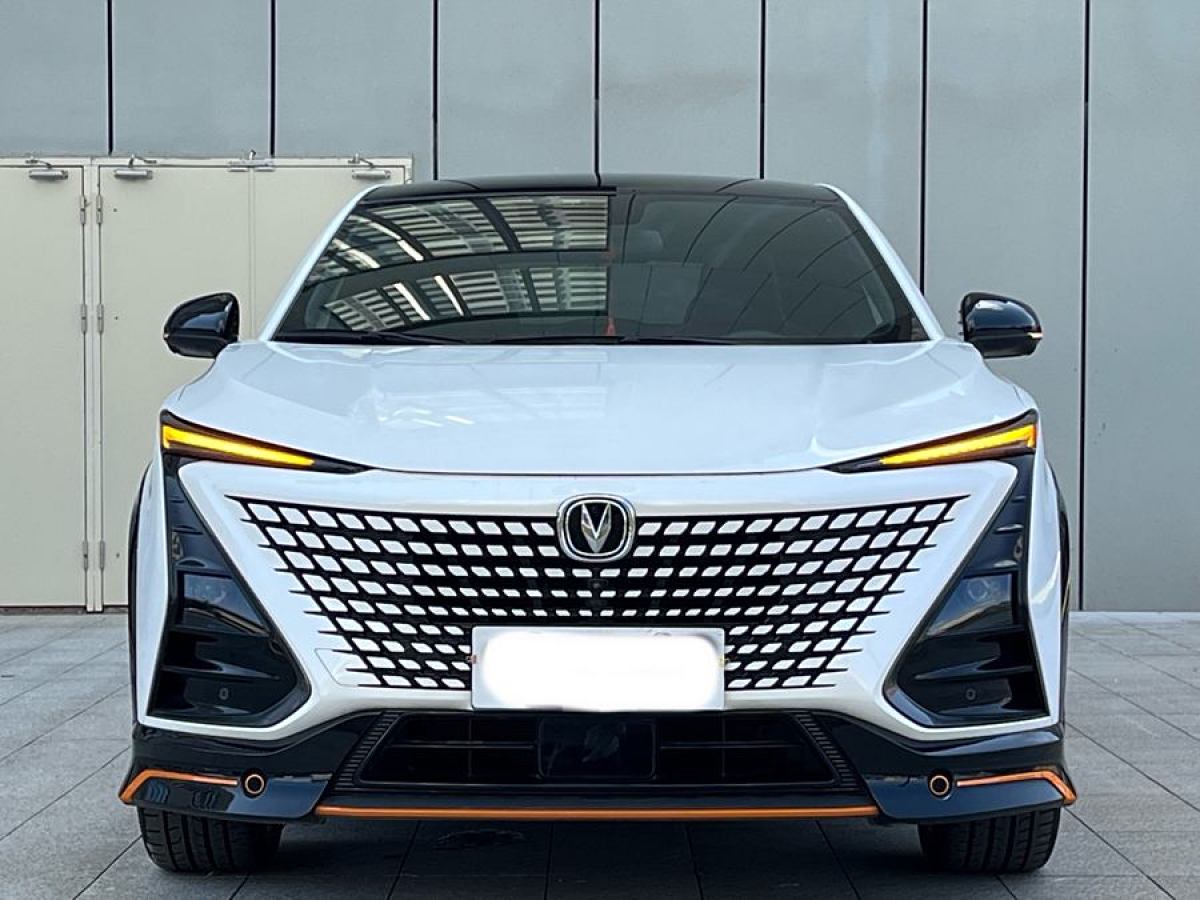 長(zhǎng)安 UNI-T  2023款 第二代 1.5T 尊享型圖片