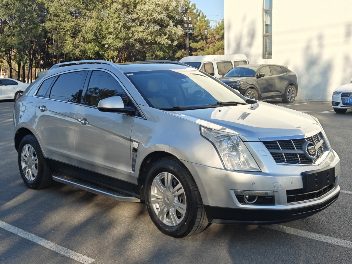 凱迪拉克 SRX  2011款 3.0L 旗艦型圖片