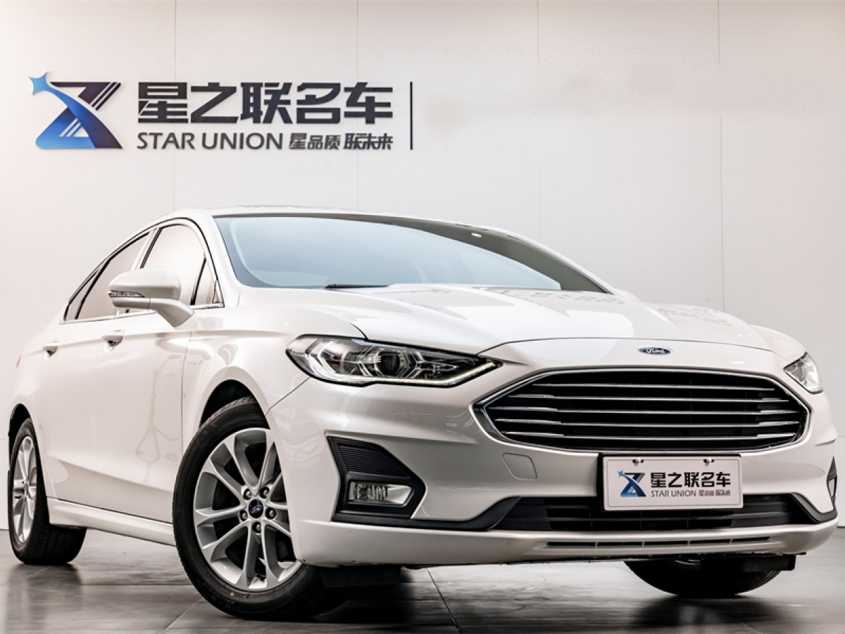 福特 蒙迪歐  2020款 EcoBoost 180 時(shí)尚型圖片