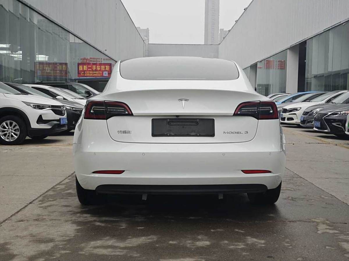 特斯拉 Model 3  2021款 改款 標準續(xù)航后驅升級版圖片