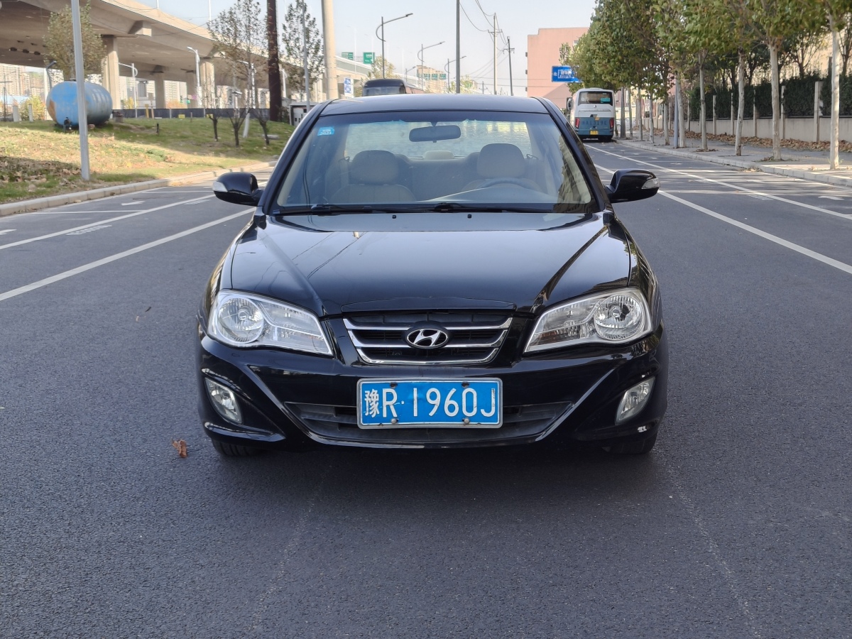 現(xiàn)代 伊蘭特  2011款 1.6L 手動舒適型圖片