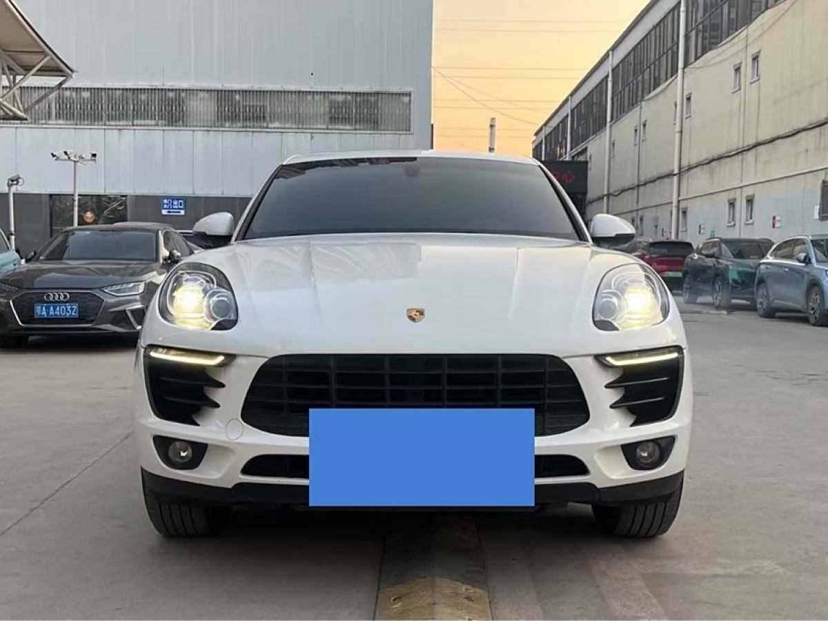 保時(shí)捷 Macan  2016款 Macan 2.0T圖片