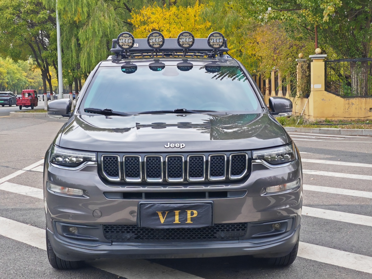 Jeep 指揮官  2018款 2.0T 兩驅(qū)進(jìn)享版 國VI圖片