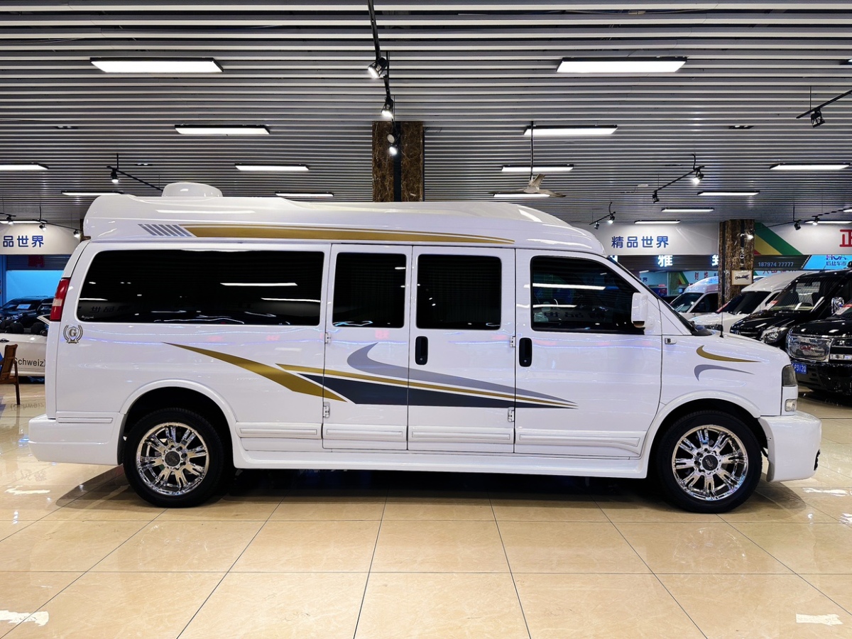 GMC SAVANA  2014款 6.0L 長軸領(lǐng)袖版圖片