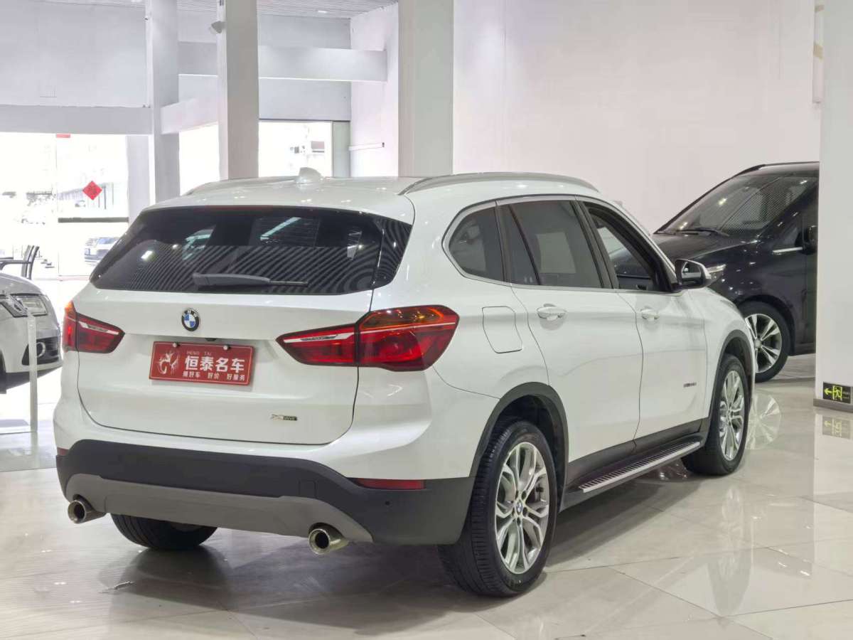 寶馬 寶馬X1  2018款 sDrive20Li 領(lǐng)先型圖片