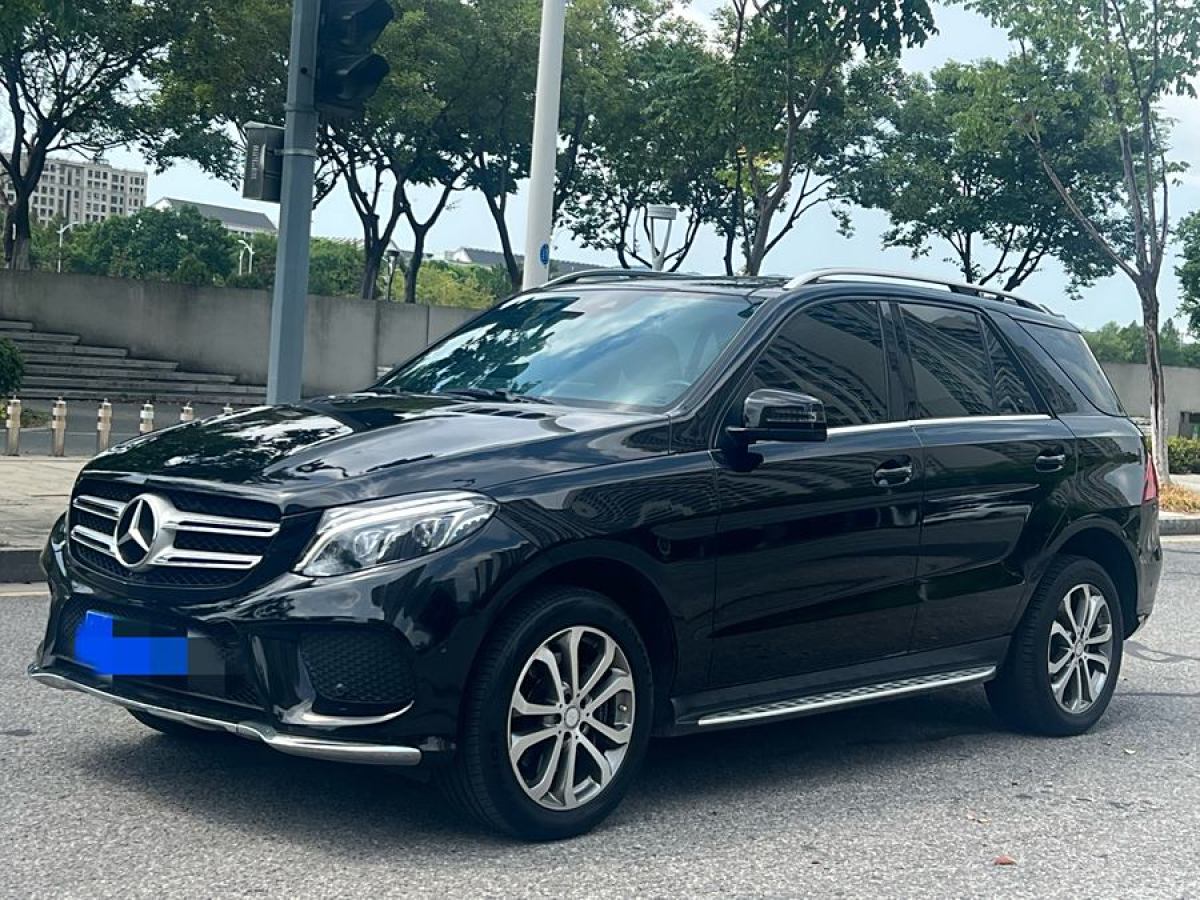 奔馳 奔馳GLE  2016款 GLE 320 4MATIC 豪華型圖片