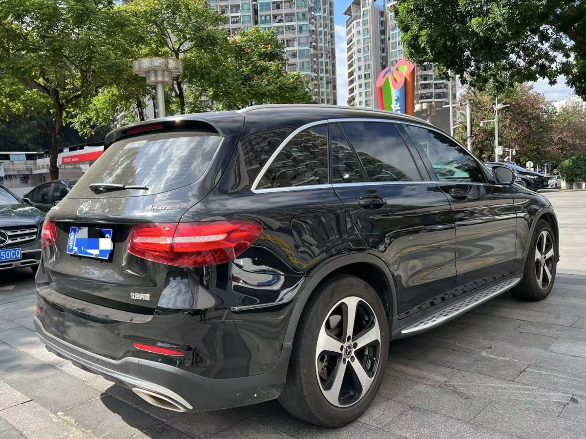 奔馳 奔馳GLC  2018款 改款 GLC 260 4MATIC 豪華型圖片