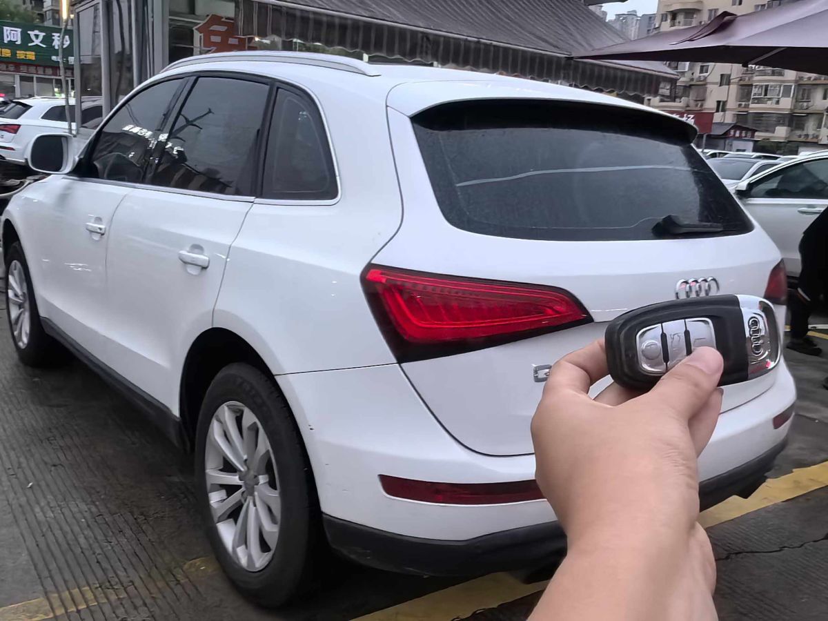 奧迪 奧迪Q5  2013款 Q5 3.0TFSI 45TFSI Quattro 運(yùn)動(dòng)型圖片