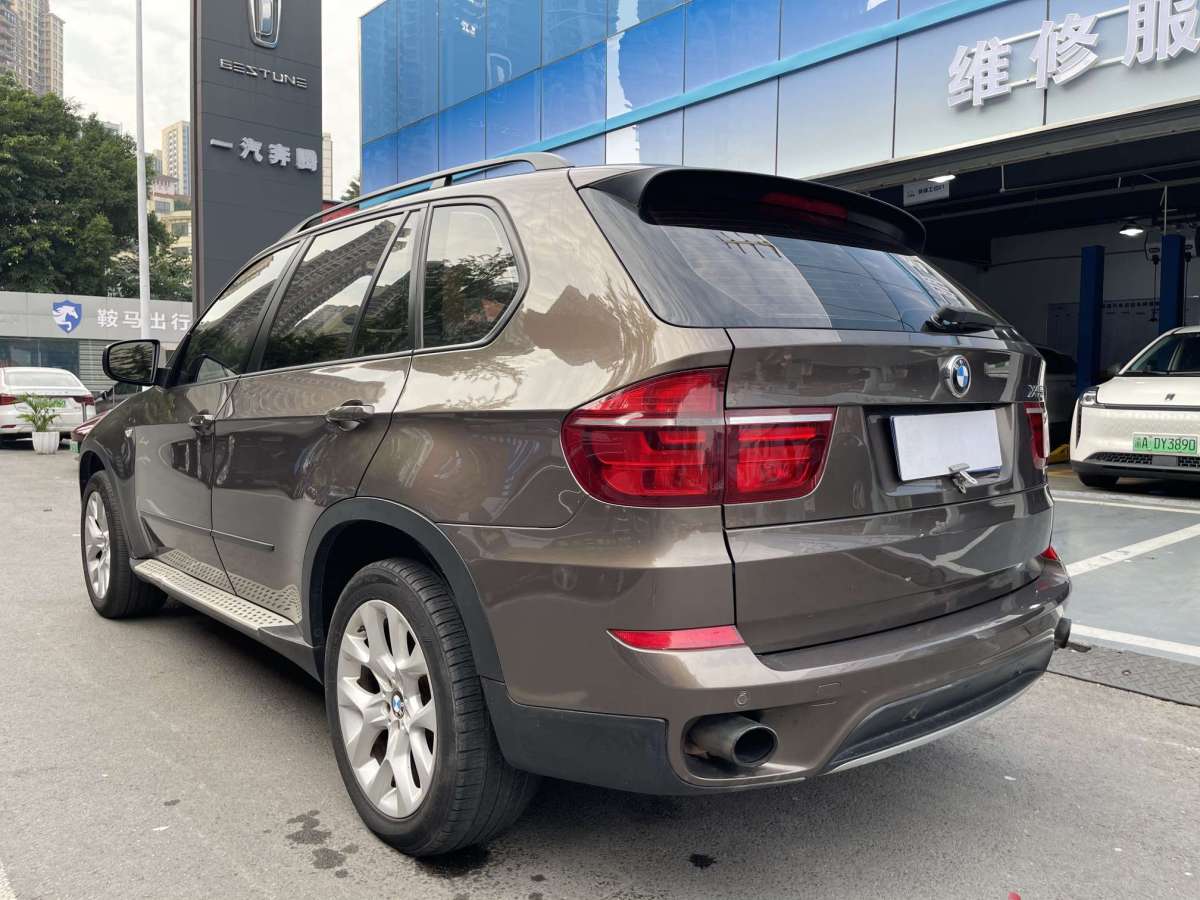 寶馬 寶馬X5  2013款 xDrive35i 領(lǐng)先型圖片