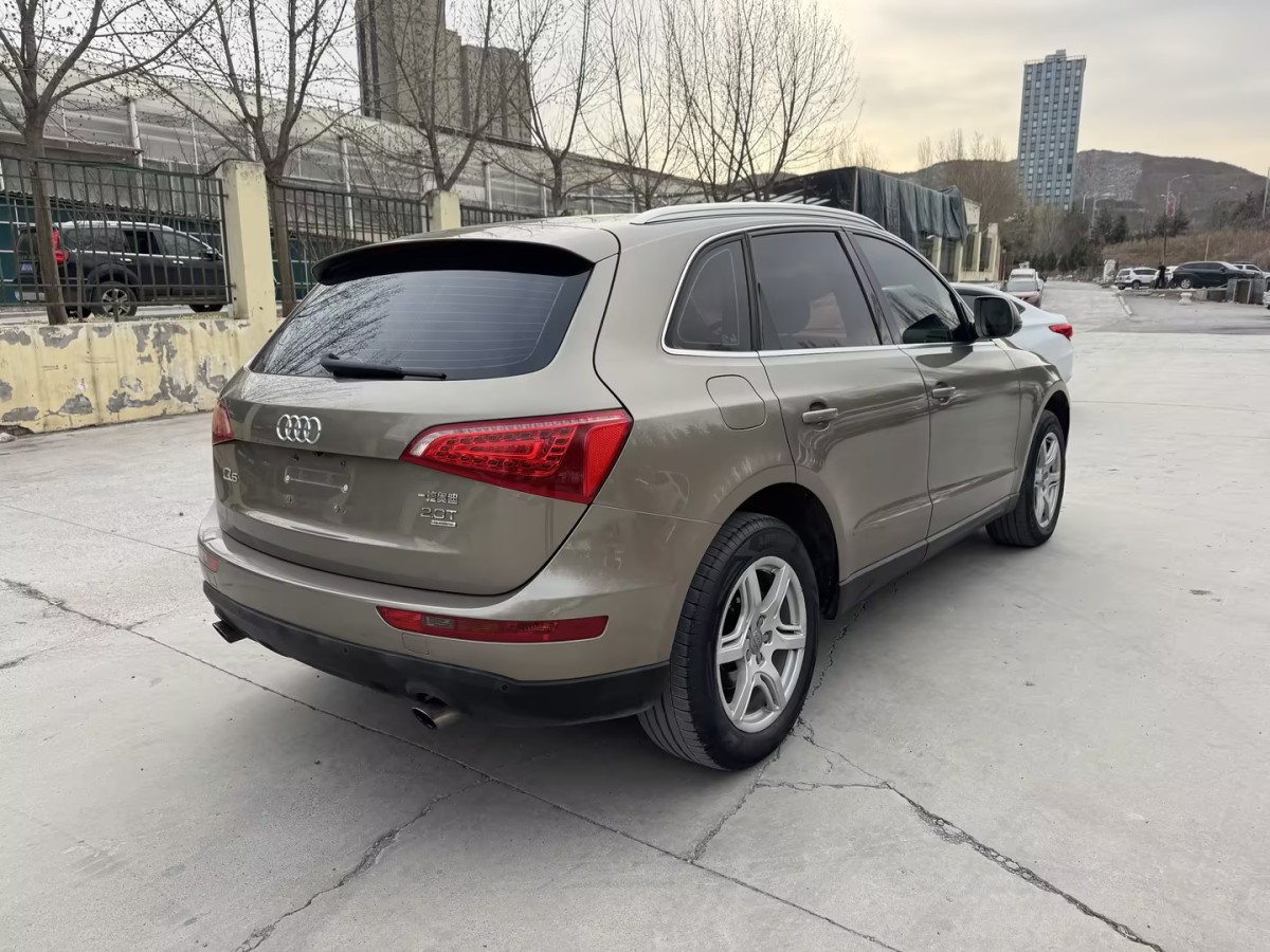 奧迪 奧迪Q5  2012款 2.0TFSI 技術(shù)型圖片