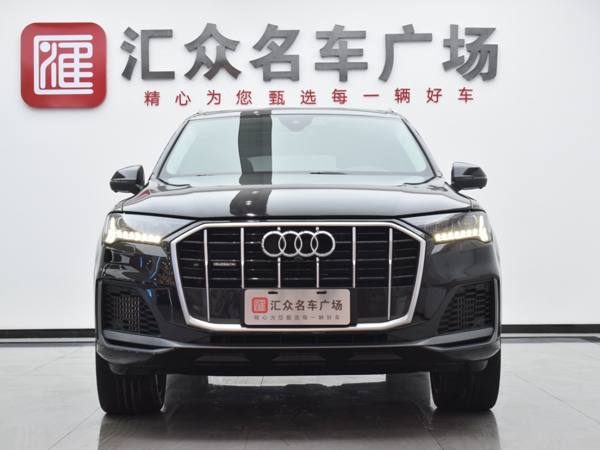 奧迪 奧迪Q7  2023款 55 TFSI quattro S line運(yùn)動(dòng)型圖片