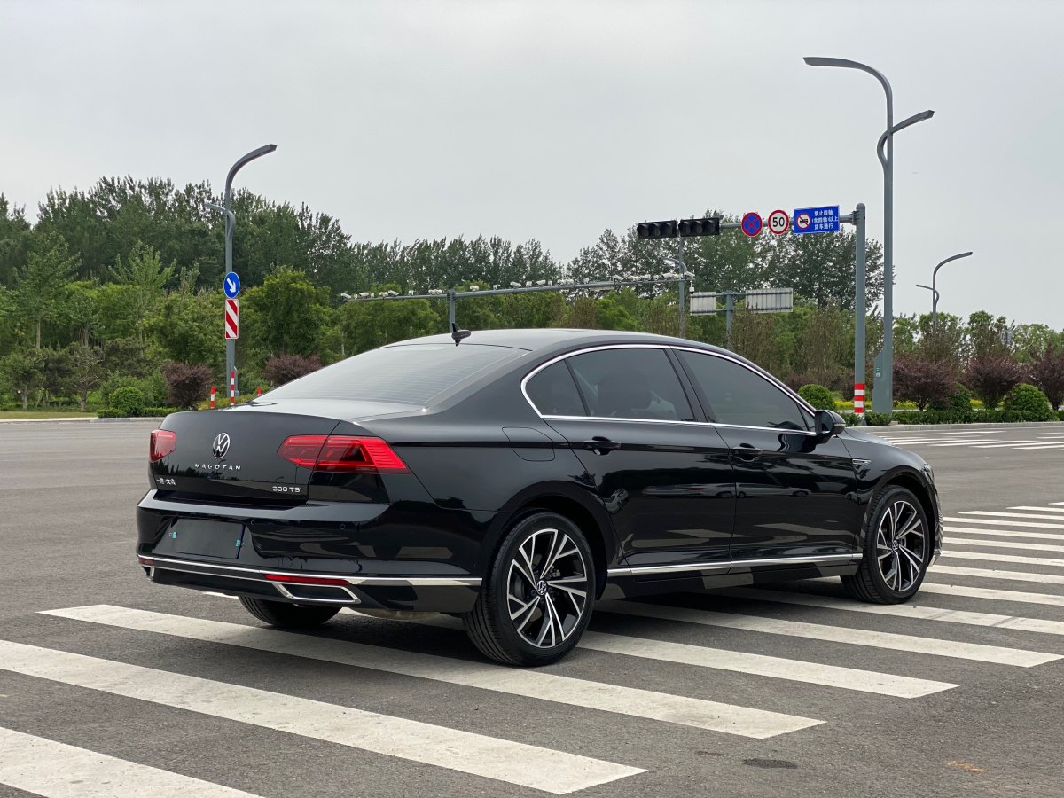 大眾 邁騰  2018款 改款 330TSI DSG 豪華型圖片