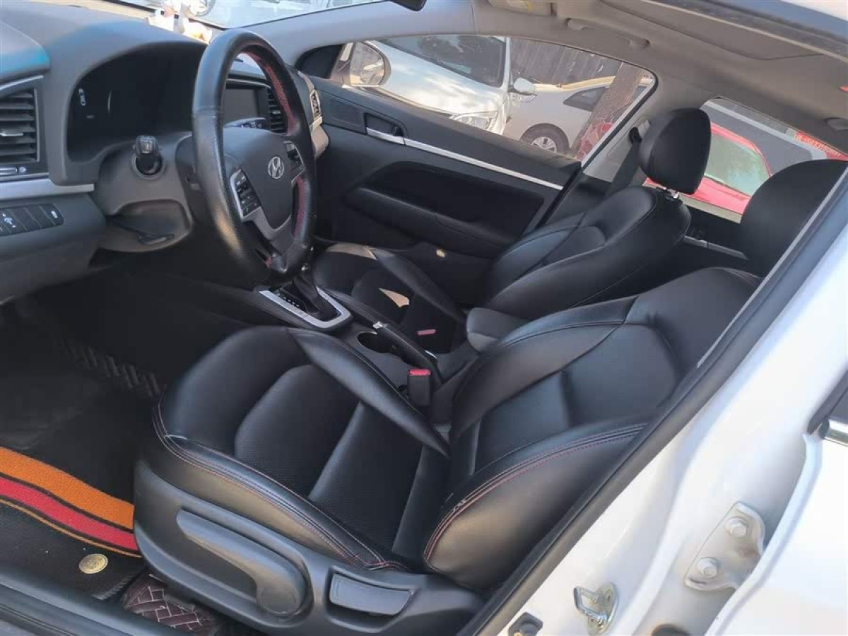 現(xiàn)代 領(lǐng)動  2016款 1.6L 自動智炫?精英型圖片