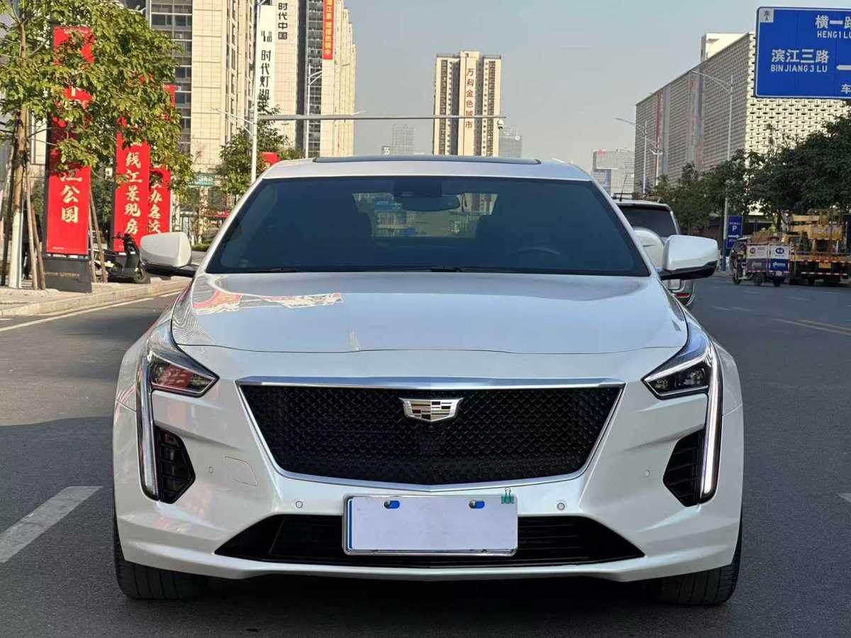 凱迪拉克 CT6  2023款 28T 豪華型圖片