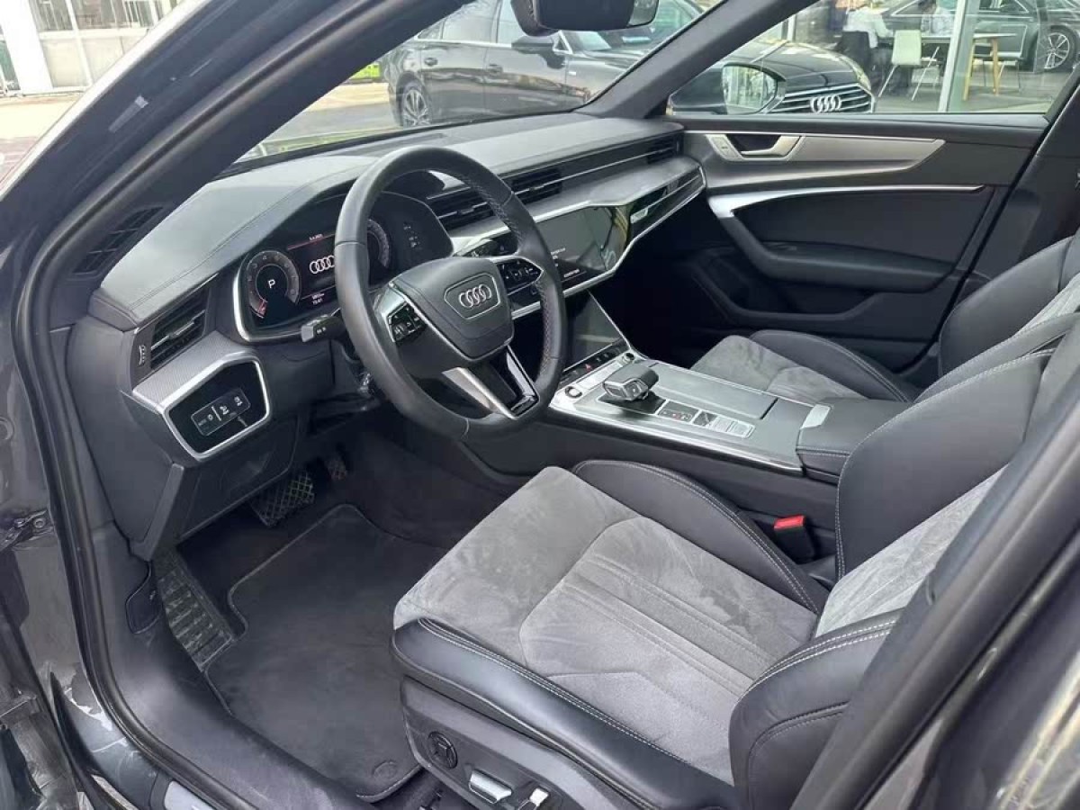 奧迪 奧迪A6L  2024款 45 TFSI 臻選動(dòng)感型圖片