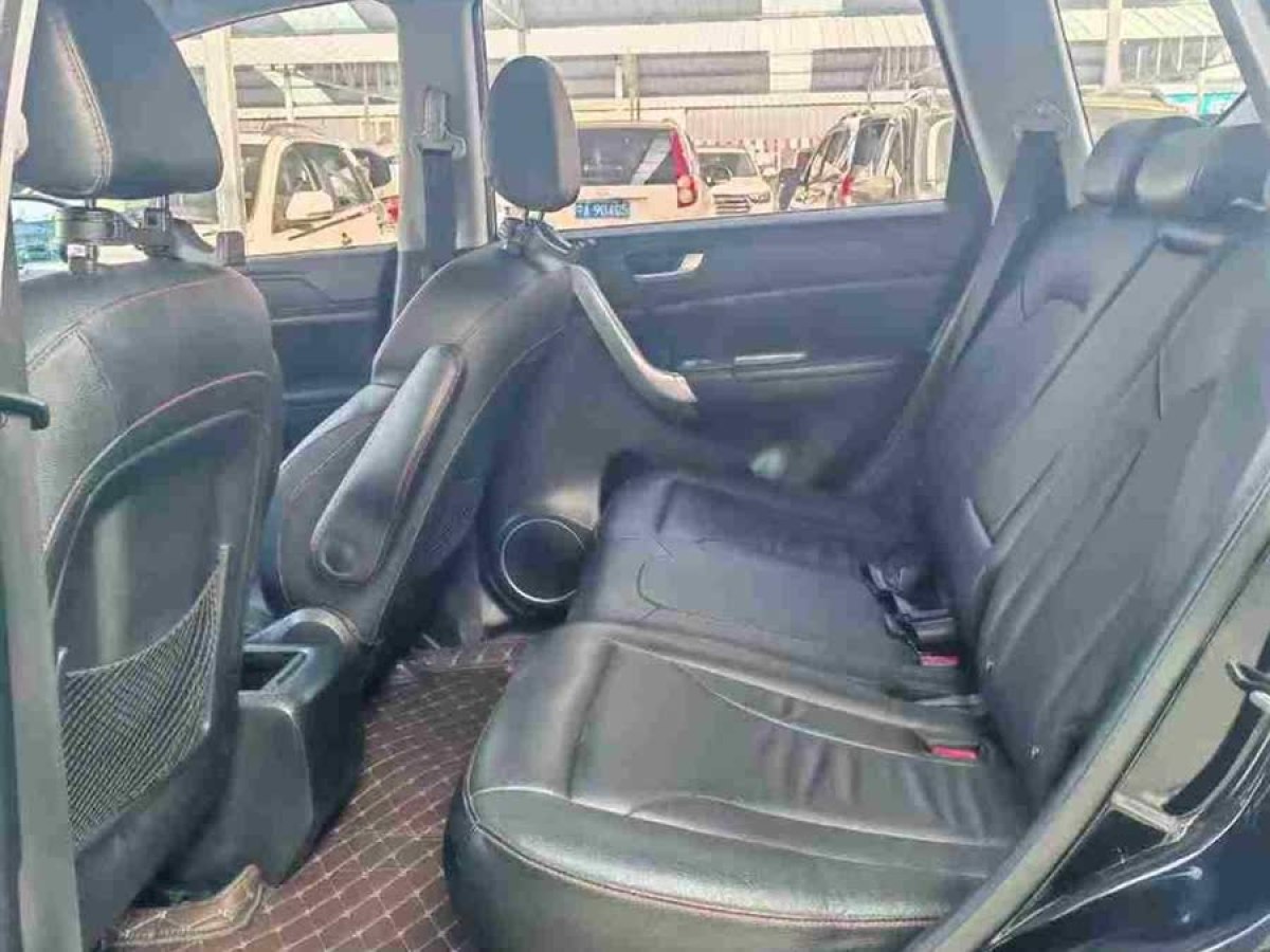 哈弗 H6  2014款 運動版 1.5T 手動兩驅(qū)精英型圖片