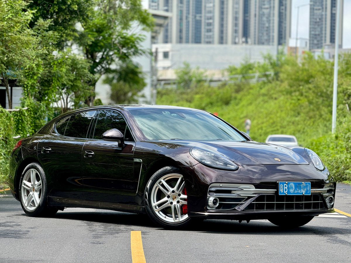 保時(shí)捷 Panamera  2013款 Panamera Platinum Edition 3.6L圖片