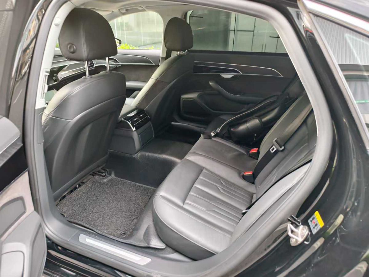奧迪 奧迪A8  2018款 A8L 55 TFSI quattro尊貴型圖片