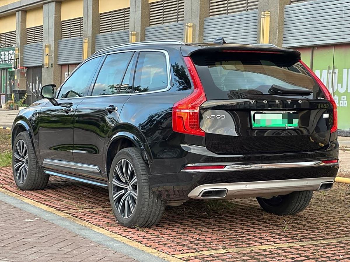 沃爾沃 XC90新能源  2021款 E驅(qū)混動(dòng) T8 智尊豪華版 7座圖片