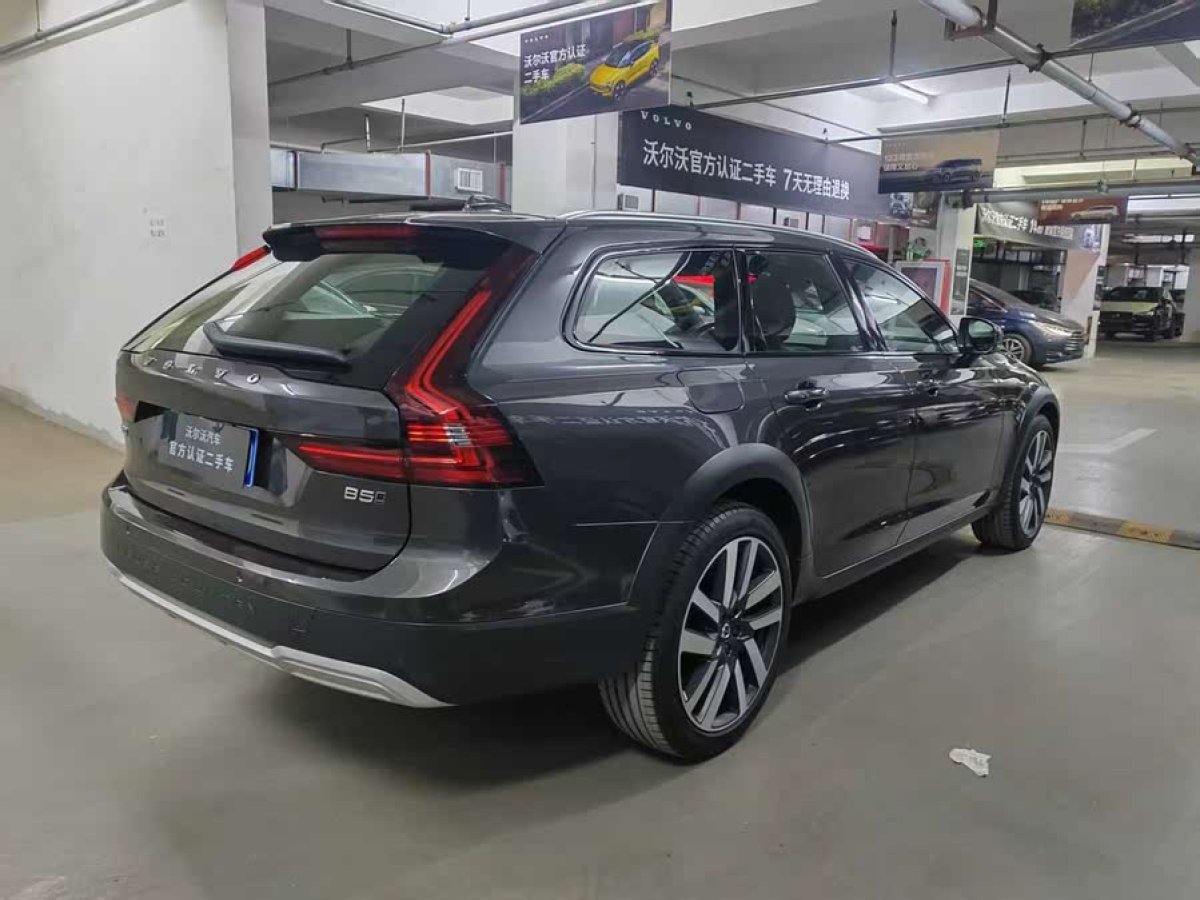 沃爾沃 V90  2024款 Cross Country B5 AWD 智尊版圖片