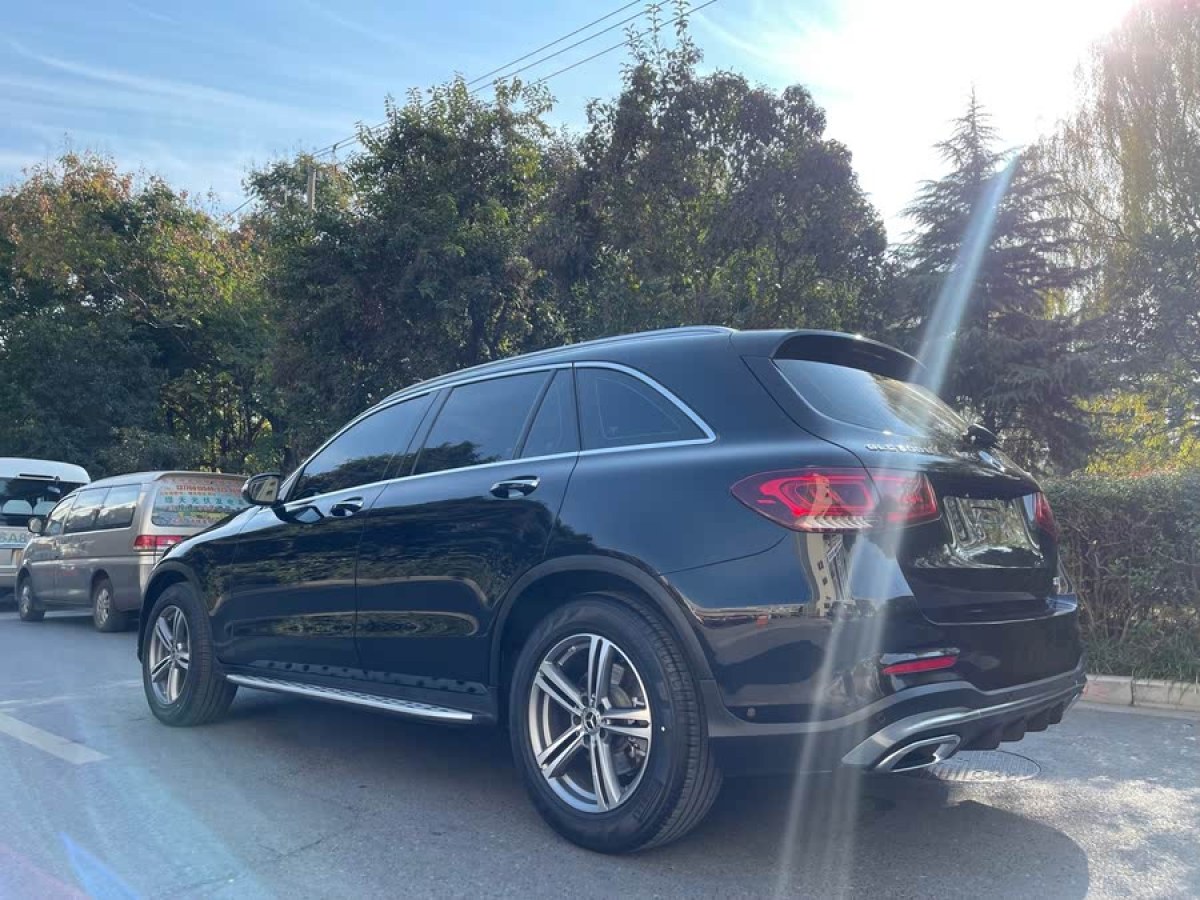 奔馳 奔馳GLC  2018款 改款 GLC 260 4MATIC 動(dòng)感型圖片