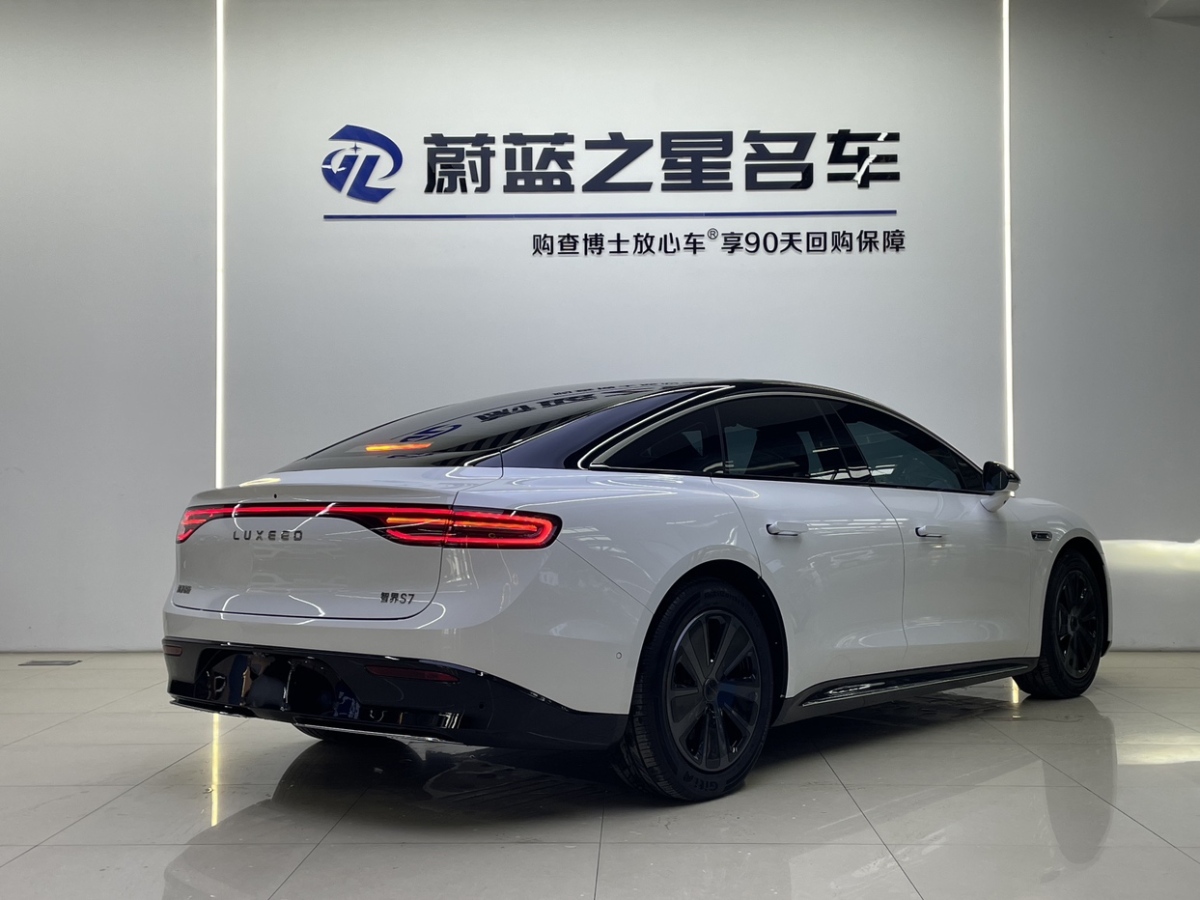 2024年7月智界汽車 智界S7  2024款 Max 后驅長航智駕版