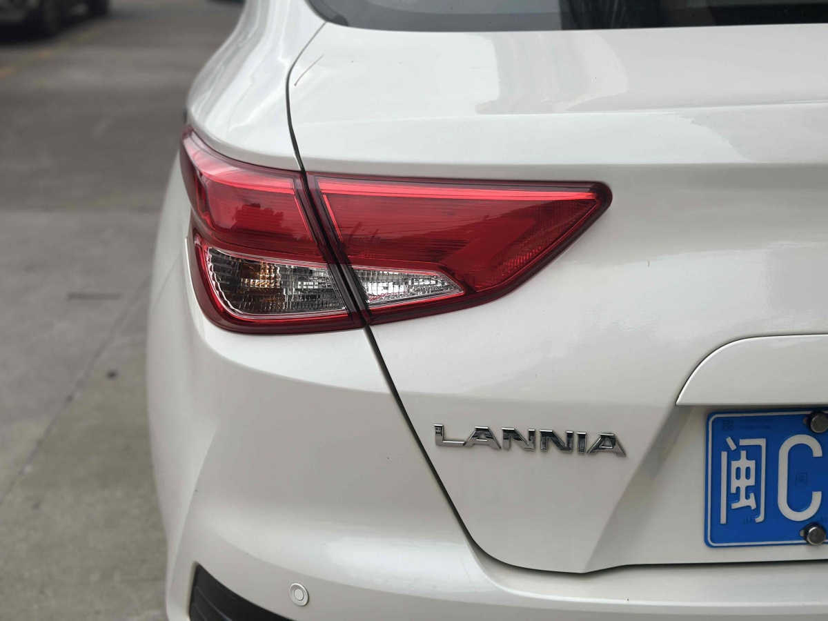 2018年12月日產(chǎn) LANNIA 藍鳥  2019款 1.6L CVT智聯(lián)智酷版 國V