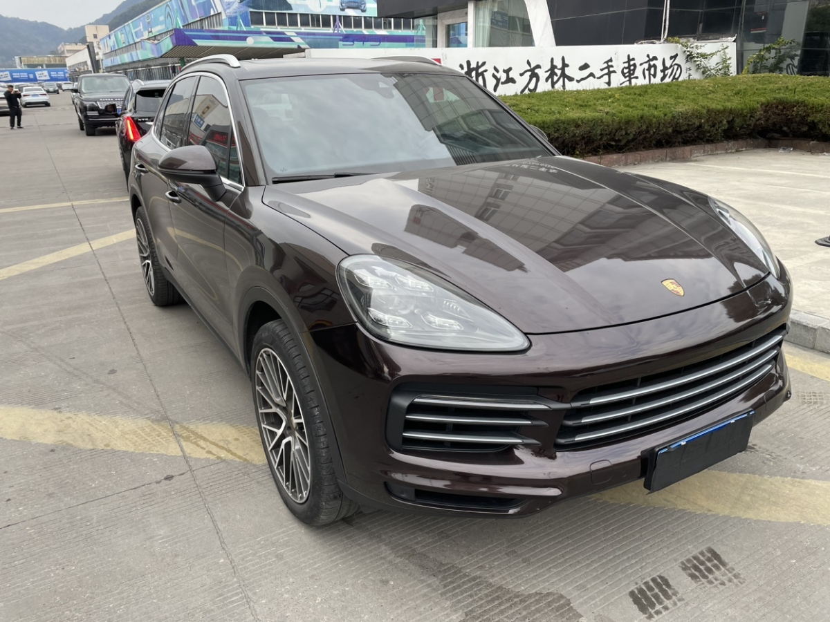 保時(shí)捷 Cayenne  2019款 Cayenne 3.0T圖片