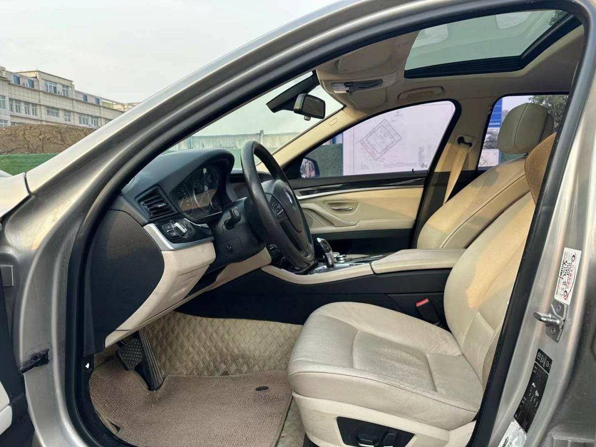 寶馬 寶馬5系  2012款 528i xDrive 2.0T 豪華型圖片