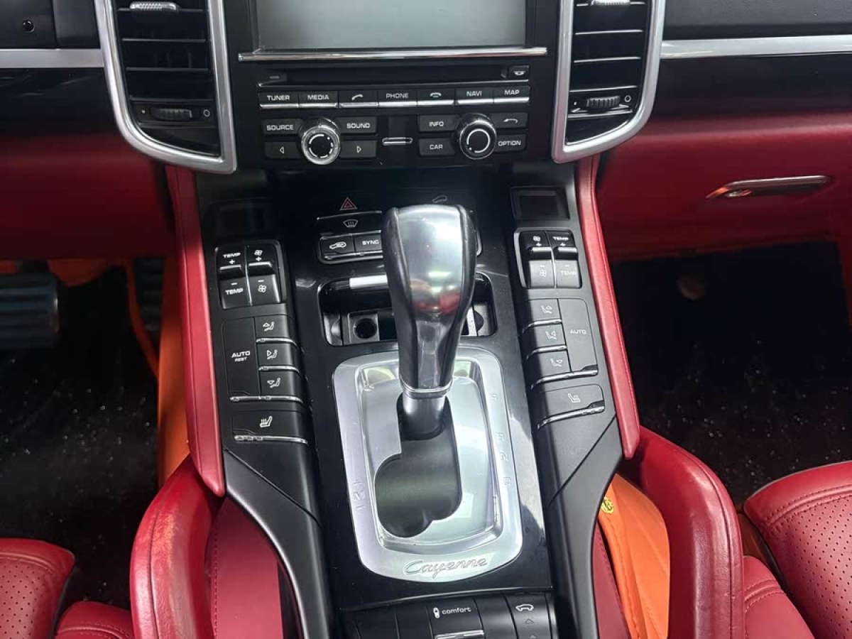 保時捷 Cayenne新能源  2015款 Cayenne S E-Hybrid 3.0T圖片