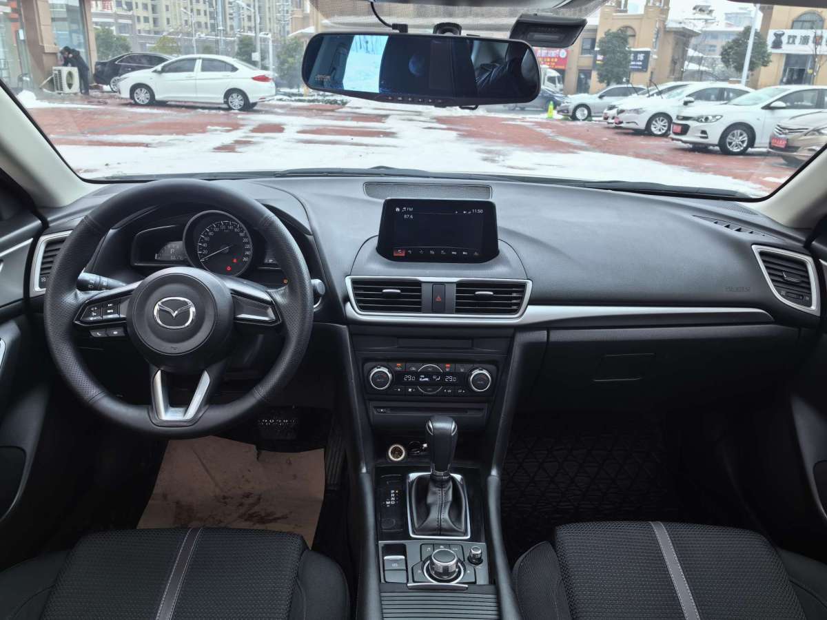 2019年07月马自达 马自达3 Axela昂克赛拉  2019款  云控版 三厢 1.5L 自动舒适型 国V