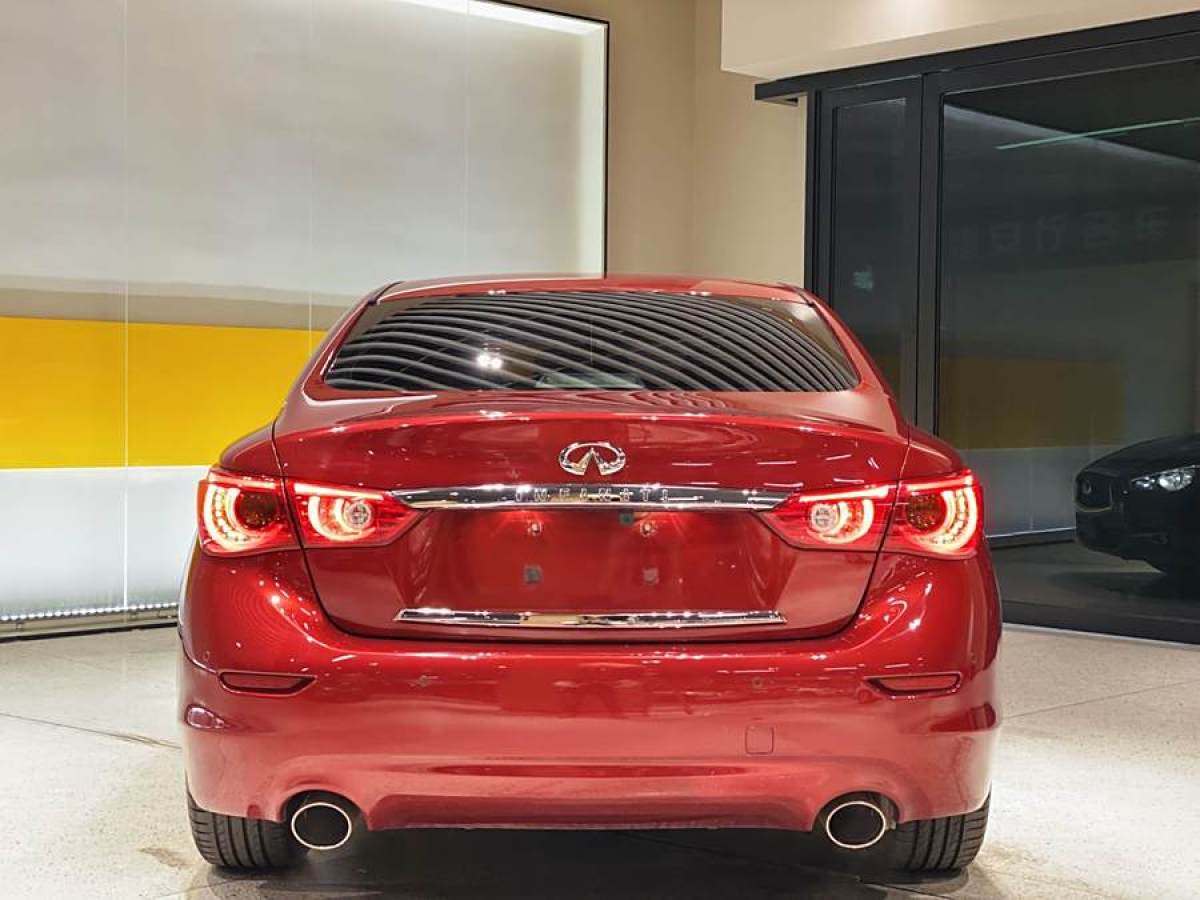 英菲尼迪 Q50L  2015款 2.0T 悅享版圖片