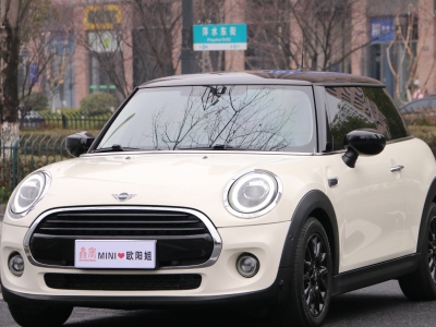 2020年1月 MINI COUNTRYMAN 1.5T COOPER 經典派圖片