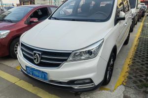 310 寶駿 1.2L 手動(dòng)時(shí)尚型