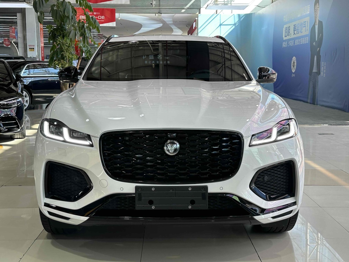 2024年2月捷豹 F-PACE  2024款 P400 SPORT