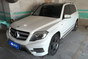 奔馳GLK級(jí) 奔馳 GLK 260 4MATIC 時(shí)尚型 極致版