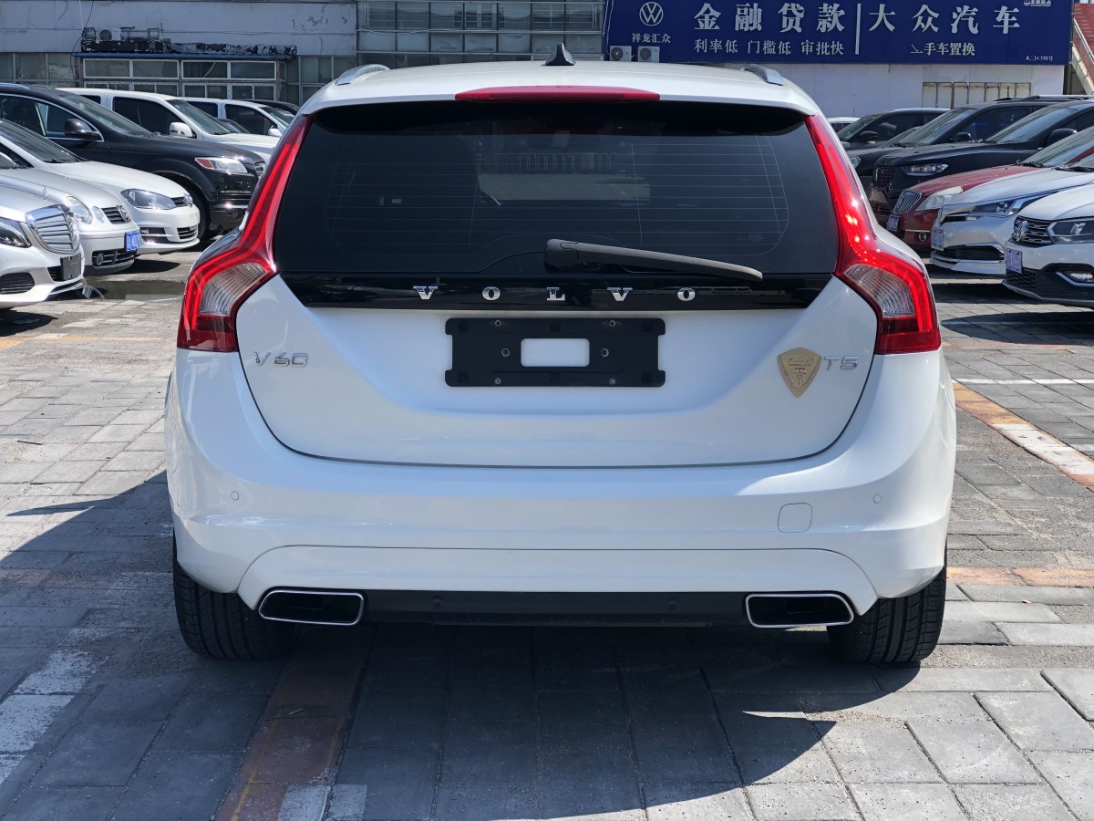 沃爾沃 V60  2015款 T5 智逸版圖片